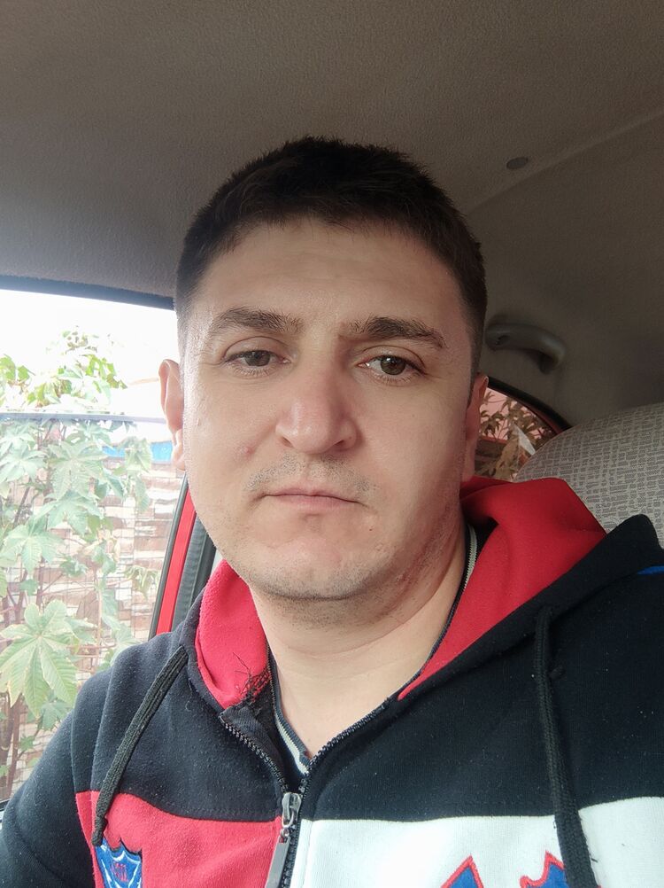  43641856   , 36 ,    