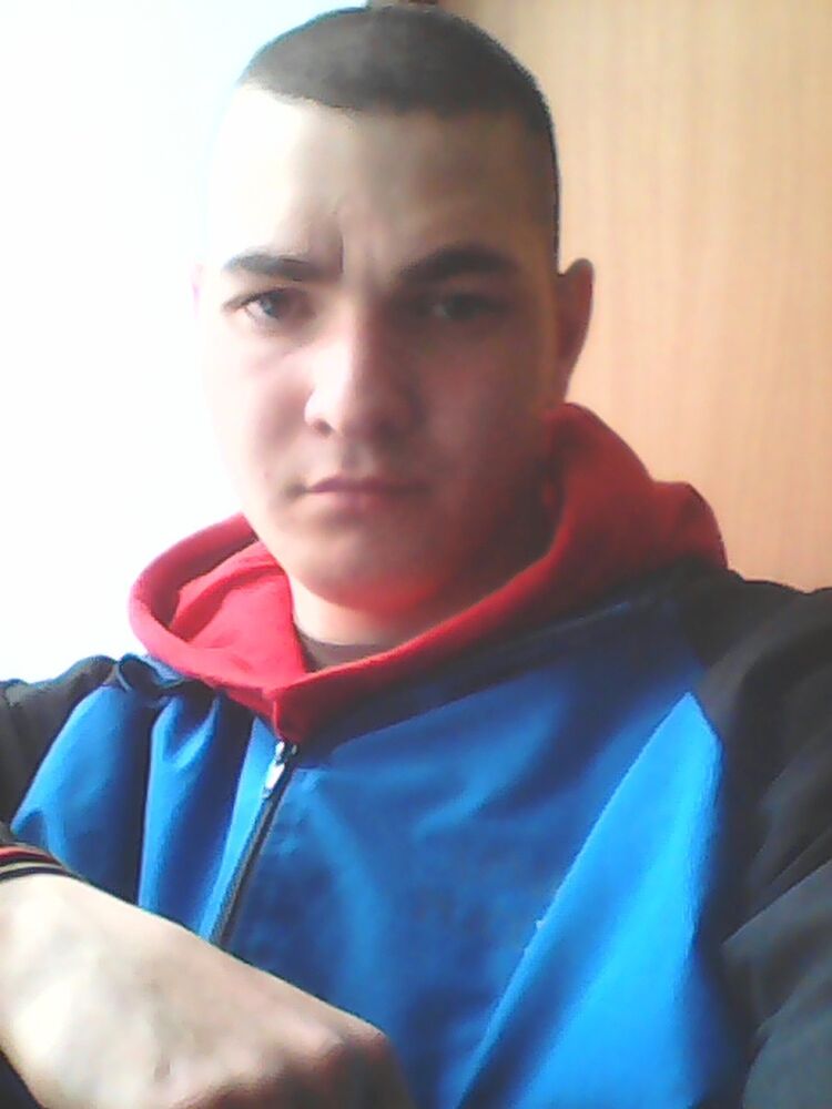  ,   Fedor, 29 ,   