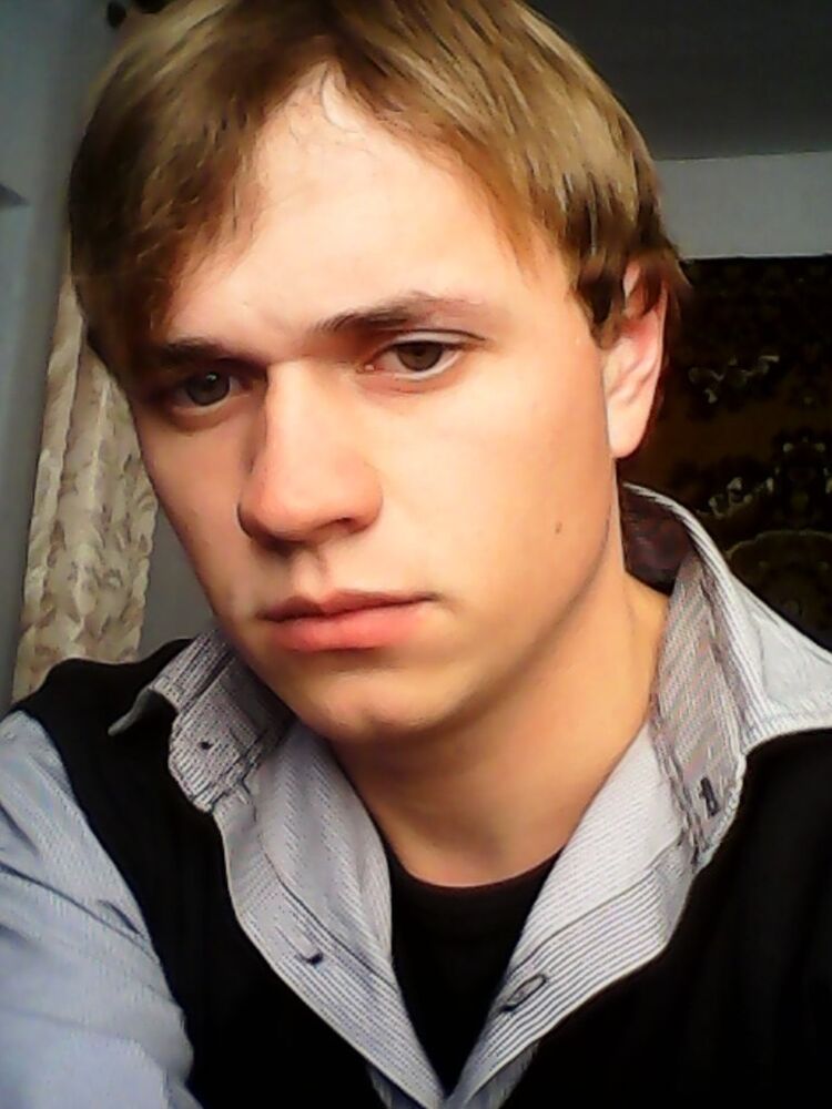  ,   Pavlo, 35 ,   ,   , c 