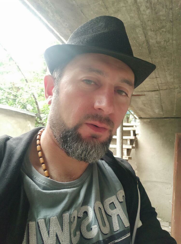 ���������� �������, ���� ������� Makedoneli, 35 ���, ������������ ��� ������, ����� � ���������