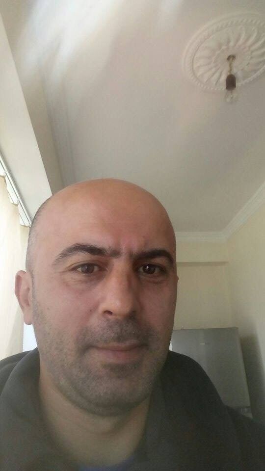  10758916  Iakobi, 42 ,    