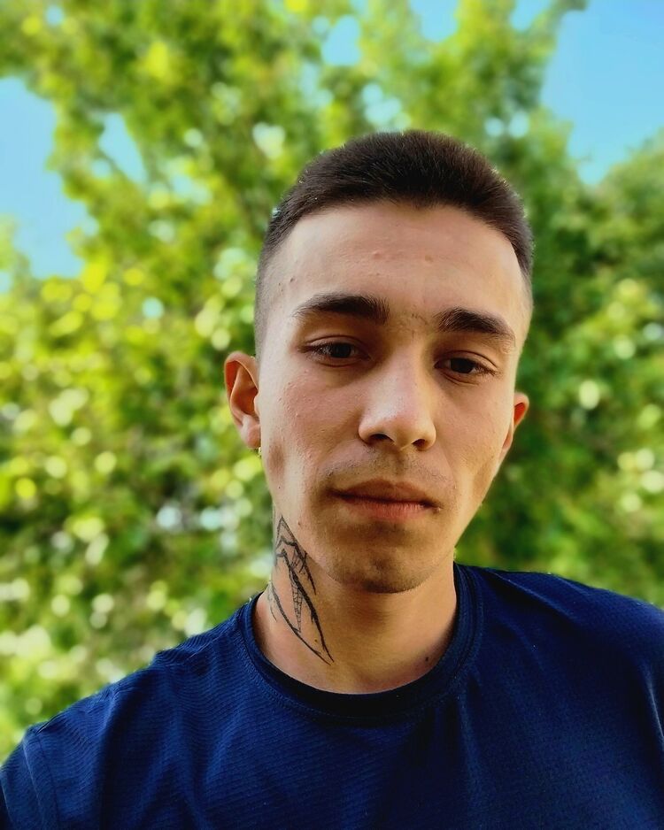 36668536  , 23 ,    