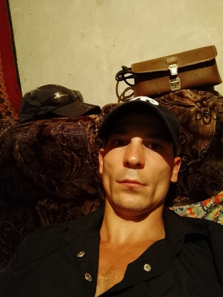  37436306  , 30 ,    