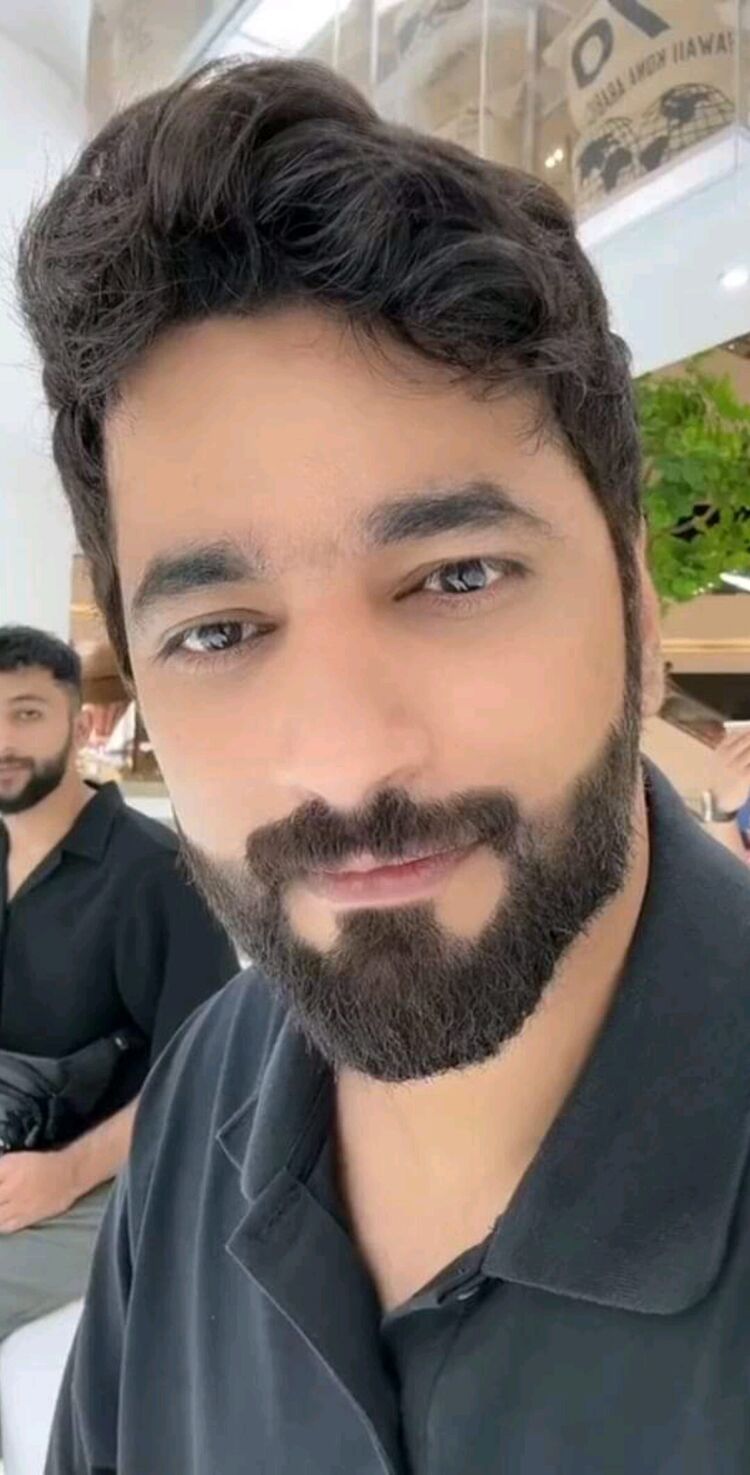  46966946  Faz, 46 ,    Carnation