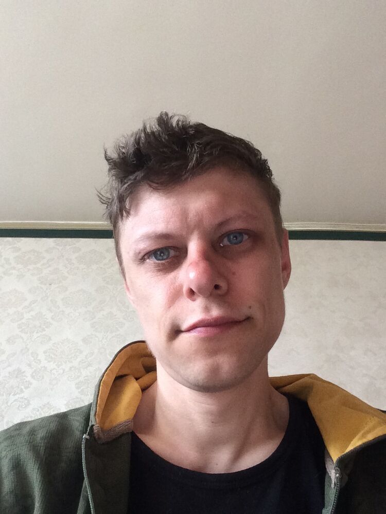  53228836  , 32 ,    