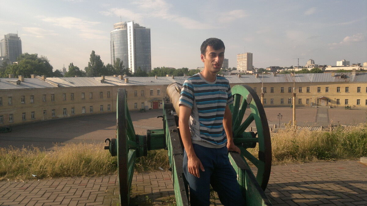  ,   Bobik, 34 ,   ,   , c , 