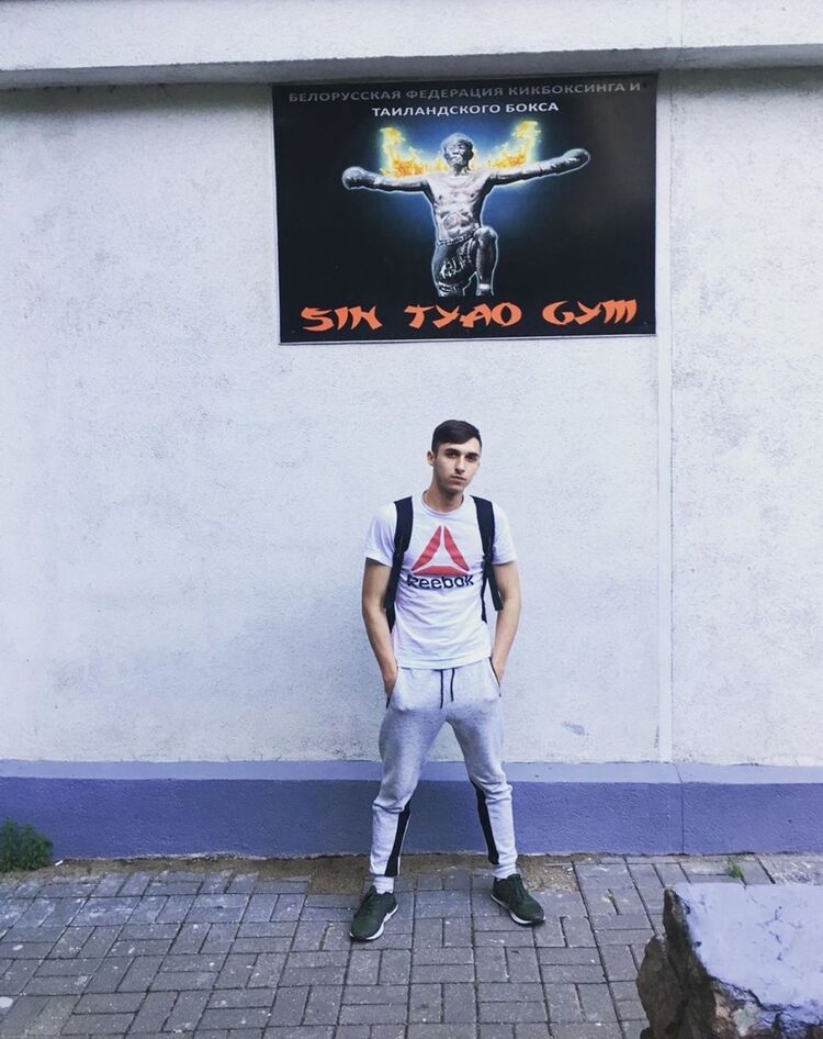  ,   Ruslan, 26 ,   ,   , c 