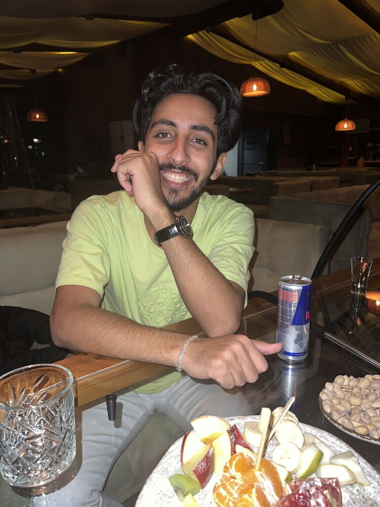  30870946  Abdo, 26 ,    