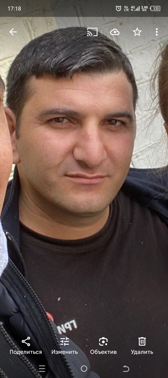  39461066  Ando, 38 ,    -