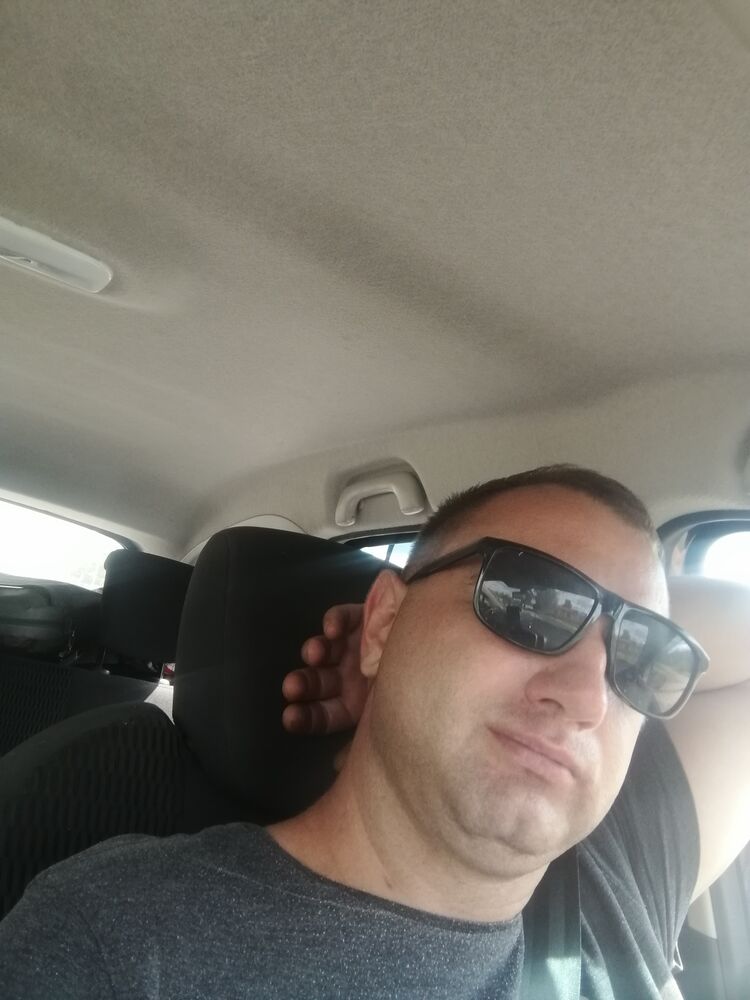  46077486  , 36 ,    