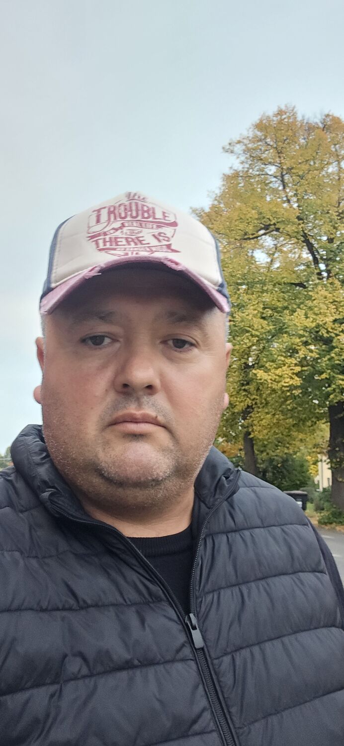  54157596  Mehmed, 44 ,    Horrweiler