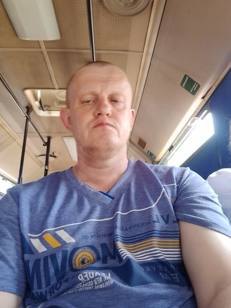  44007446  , 47 ,    