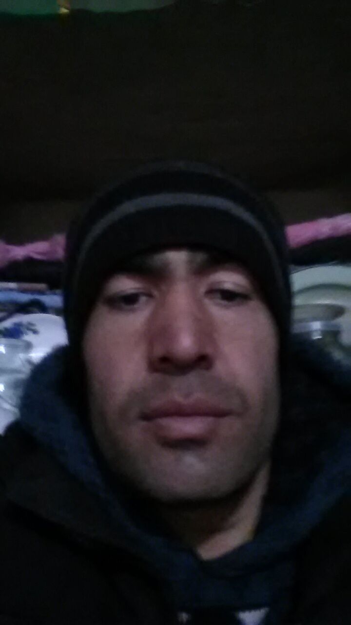  46643796  Djonibak, 33 ,    