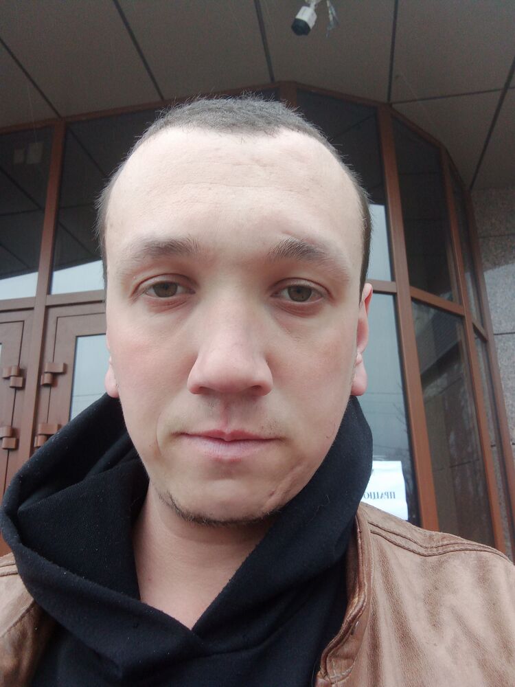  26038646  , 32 ,    