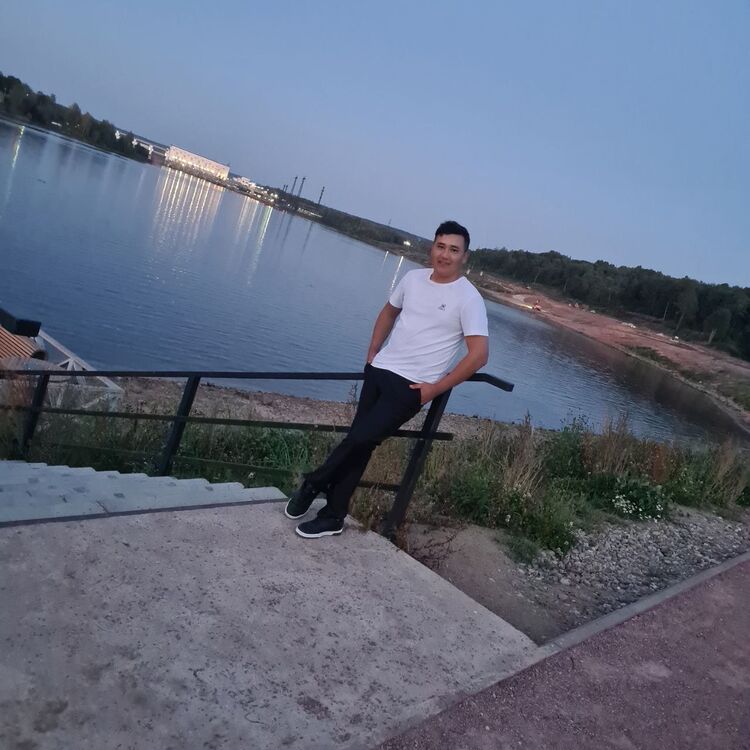  46892376  , 27 ,    