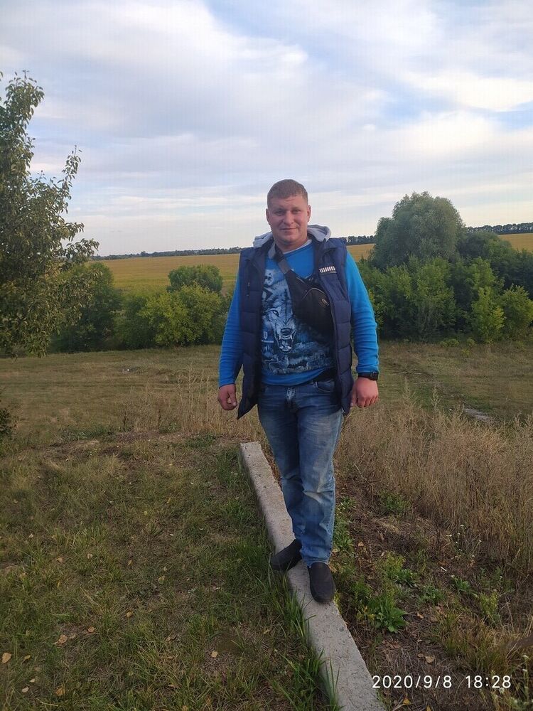  ,   Pasha, 33 ,   ,   , c 