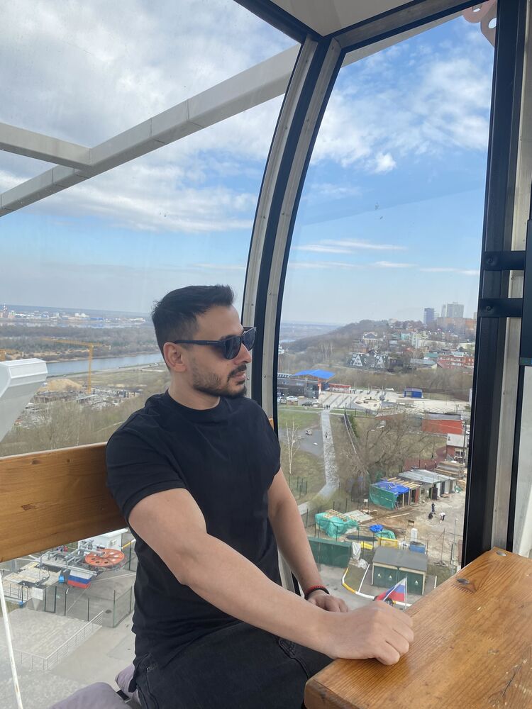   ,   John, 34 ,   ,   , c 
