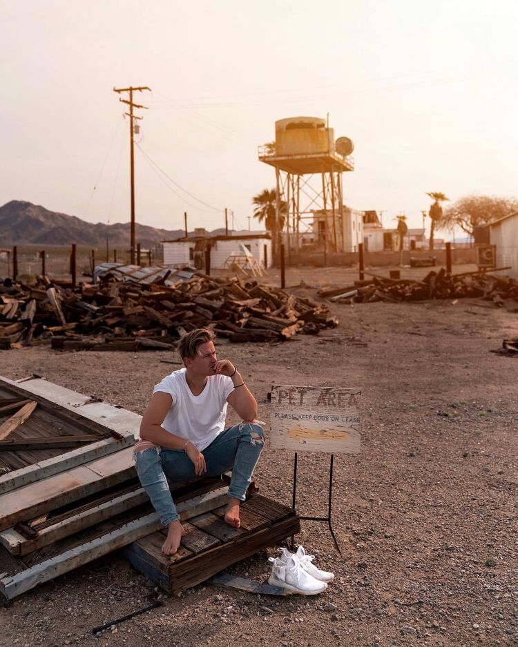  54457166   A Zelencov, 32 ,    