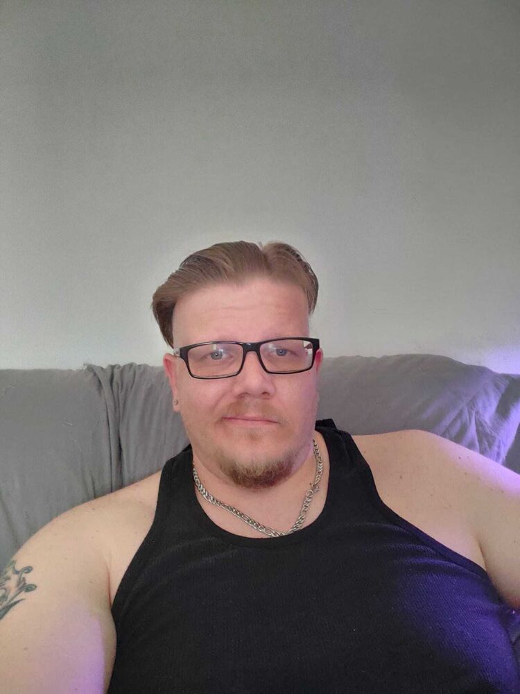  ,   Ingvar, 37 ,   ,   , c , 