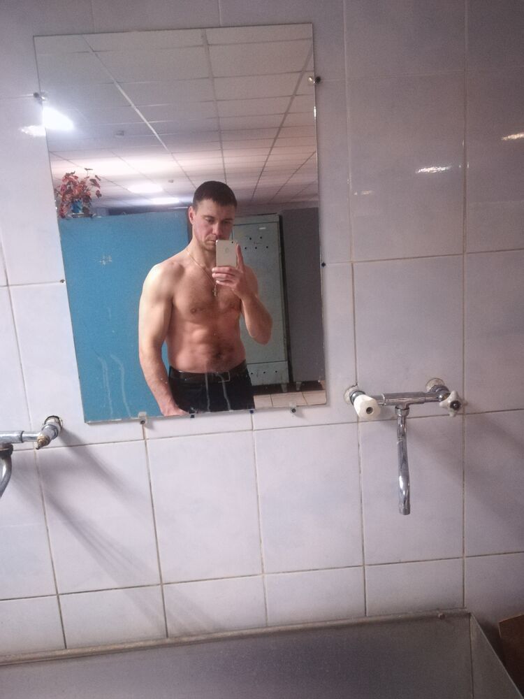  44028146  Evgeny, 39 ,     