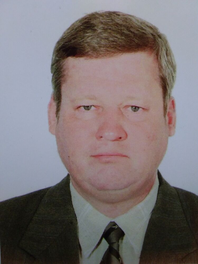  31324876  Sergej, 40 ,    