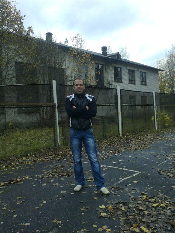  5438576  , 49 ,    -