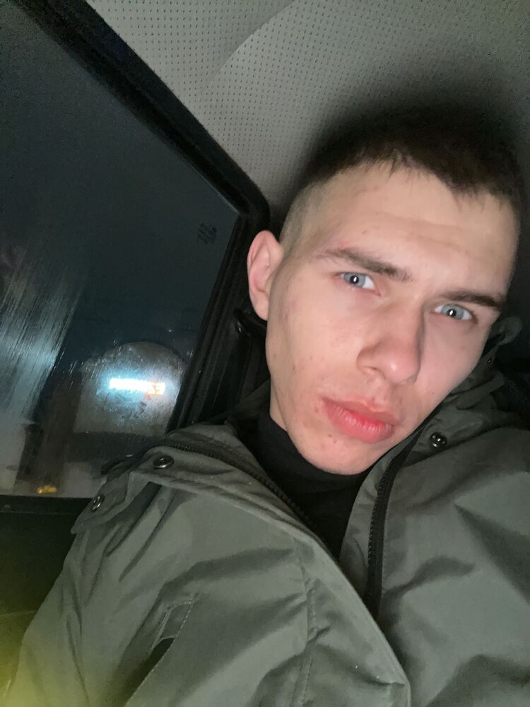  40247896  , 22 ,    