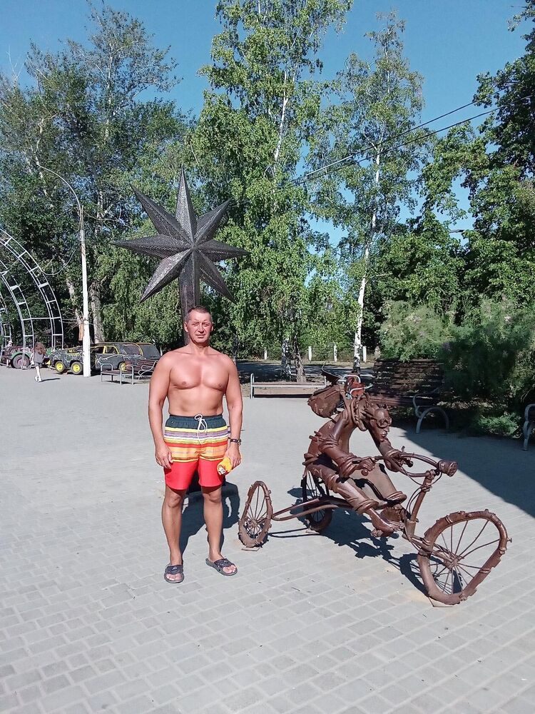  39683456  Vladimir, 56 ,    