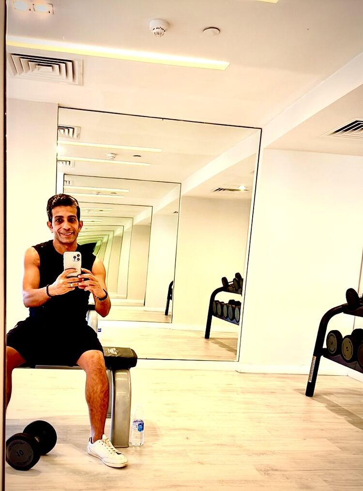  31668656  Adam, 43 ,    Al Ghardaqah