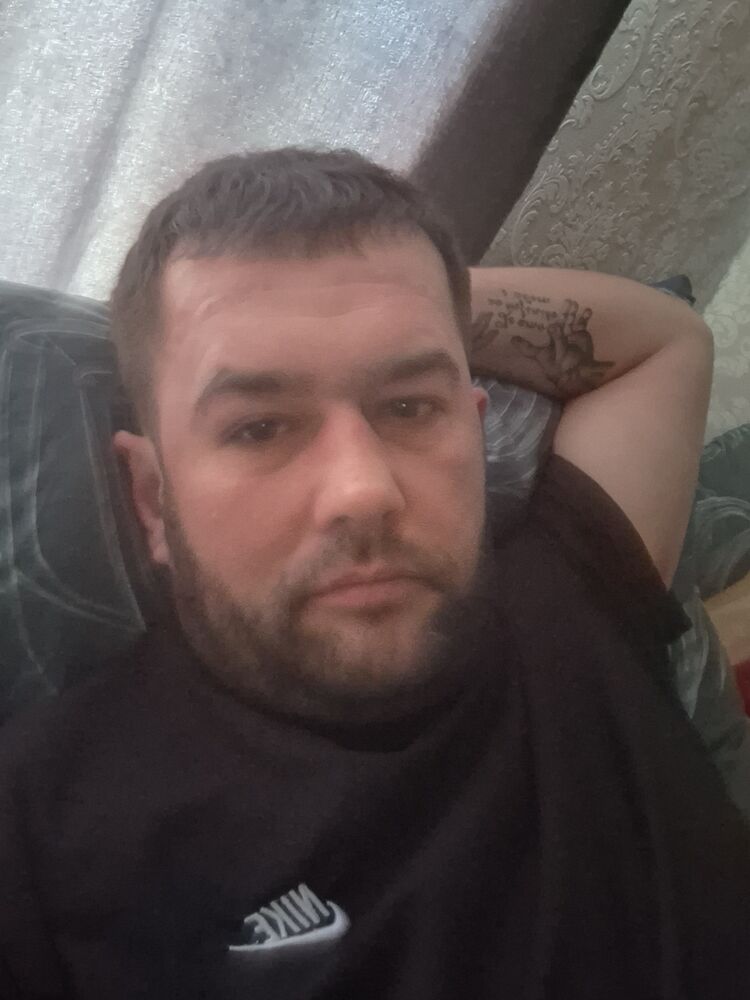  52808716  , 42 ,    