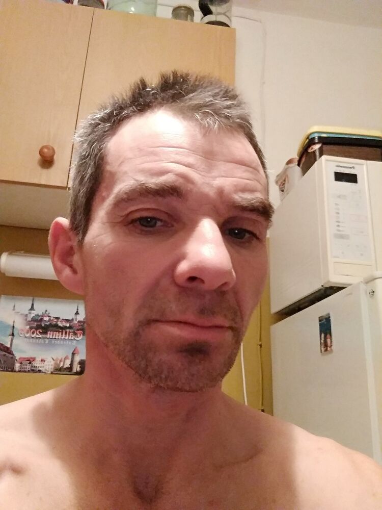  ,   Robert, 48 ,   ,   , c 
