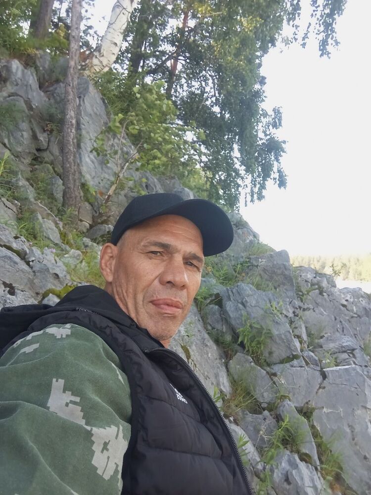  48686026  , 49 ,    