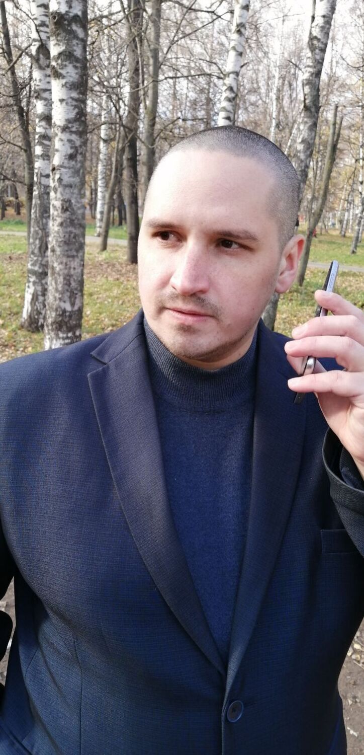  43383426  NikolaiSheih, 36 ,     