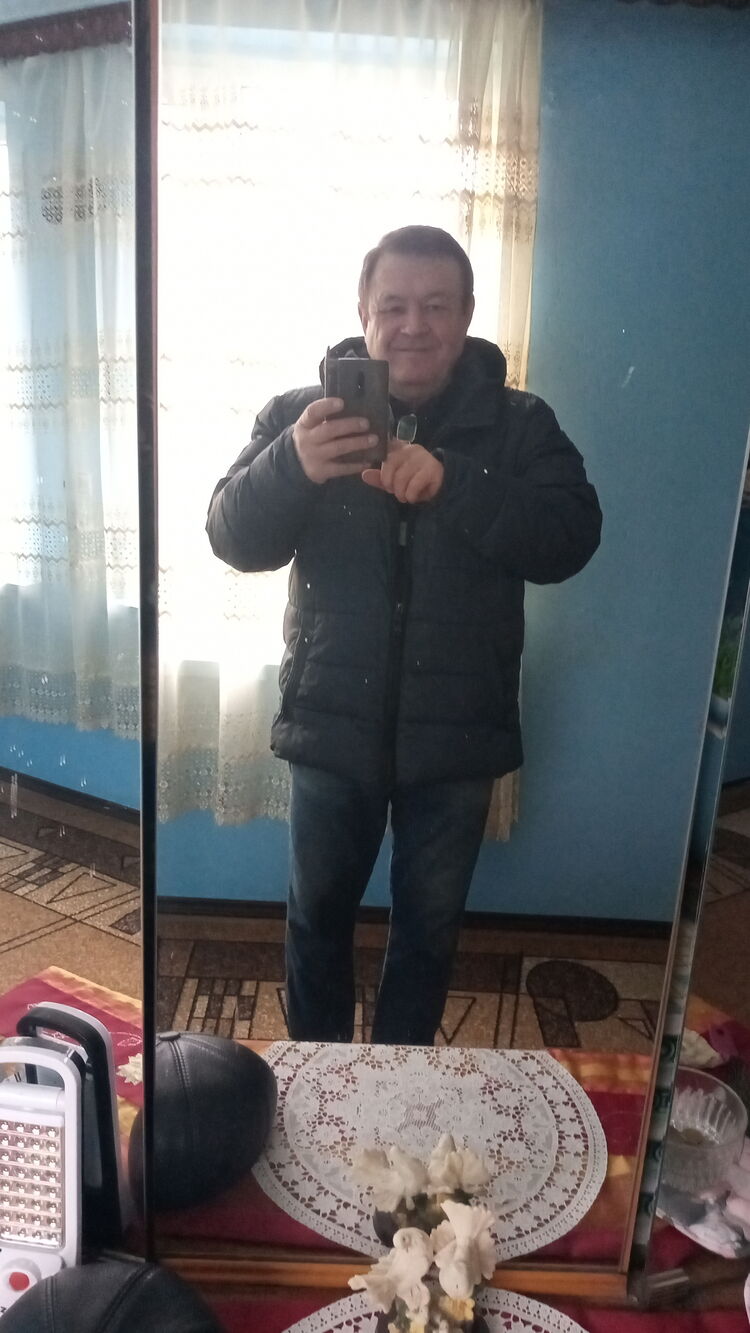  42230746  , 65 ,    