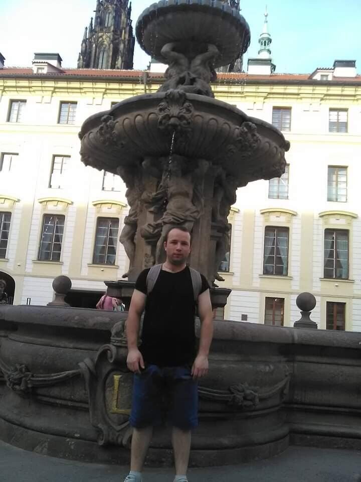  20181956  , 35 ,    Praha