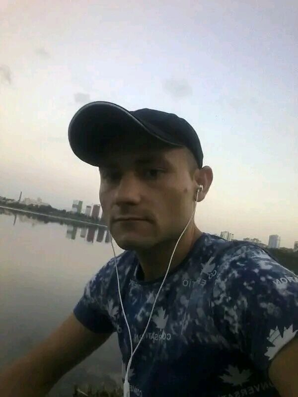  ,   Oleksij, 30 ,   ,   , c , 