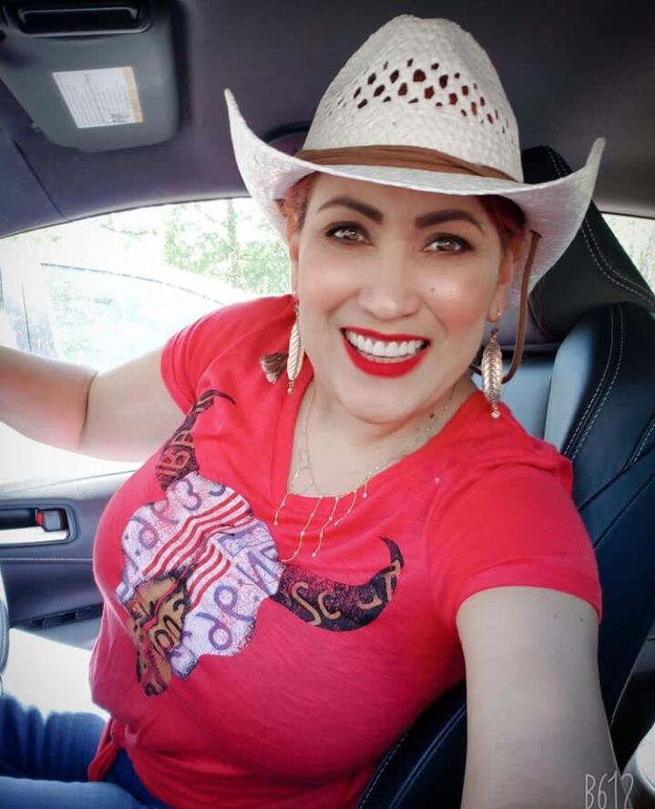  30562736  Viviana, 39 ,    Boone Grove
