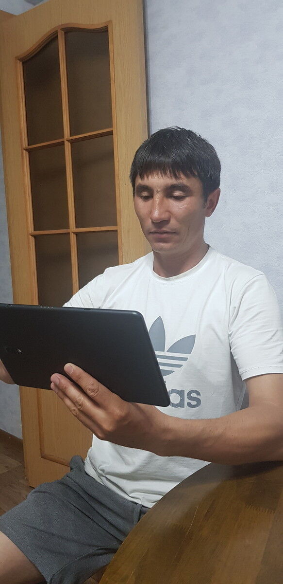  -,   , 42 ,     , c 