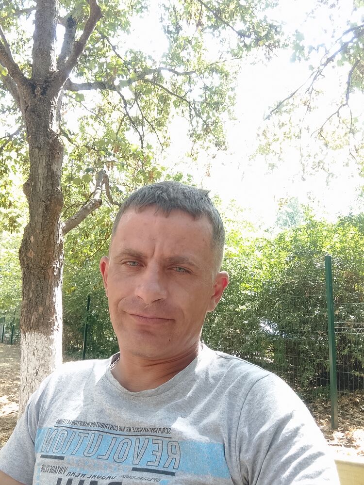  47300056  , 32 ,    