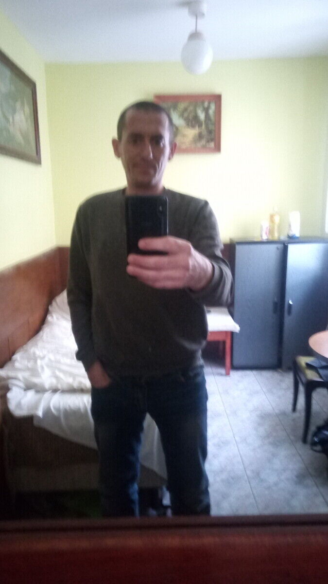  22320746  Maksim, 44 ,    Warszawa