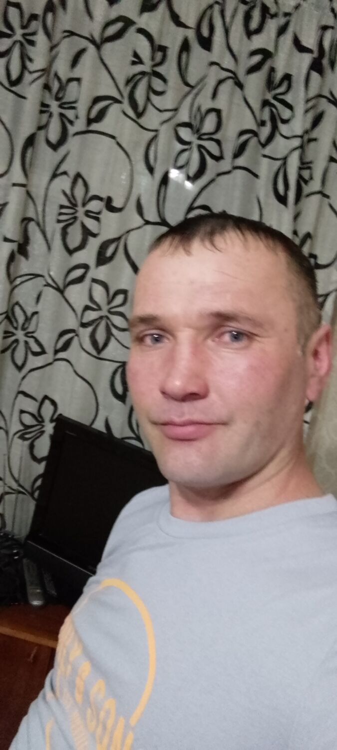  32971966  Andrey, 37 ,    