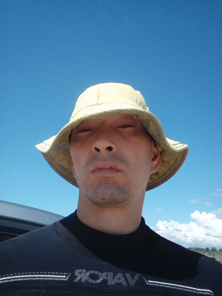  Podgorica,   Sergei, 35 ,   ,   