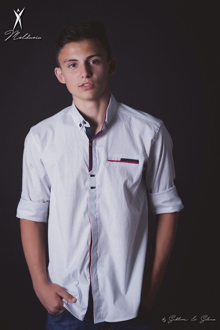  ,   Adrian, 25 ,   ,   , c 