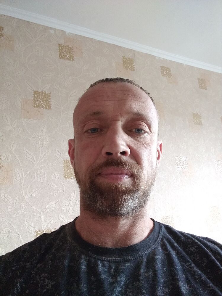  27597896  , 44 ,    