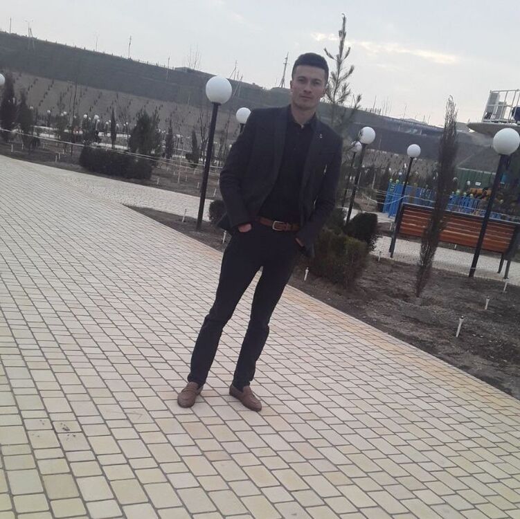  32129096  Shuxratbek, 32 ,    