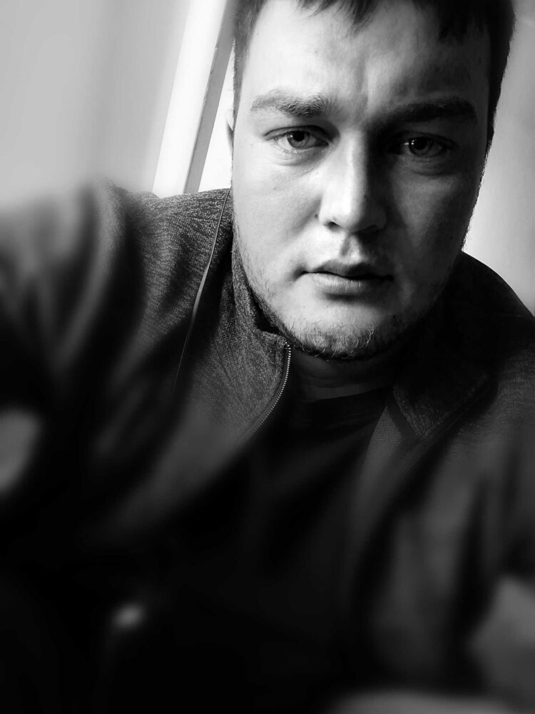  ,   Nikolay, 31 ,   ,   