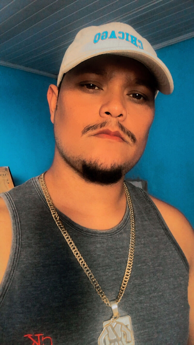  52776266  Daniel, 31 ,    --