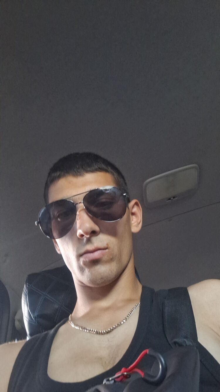  48358216  , 24 ,    