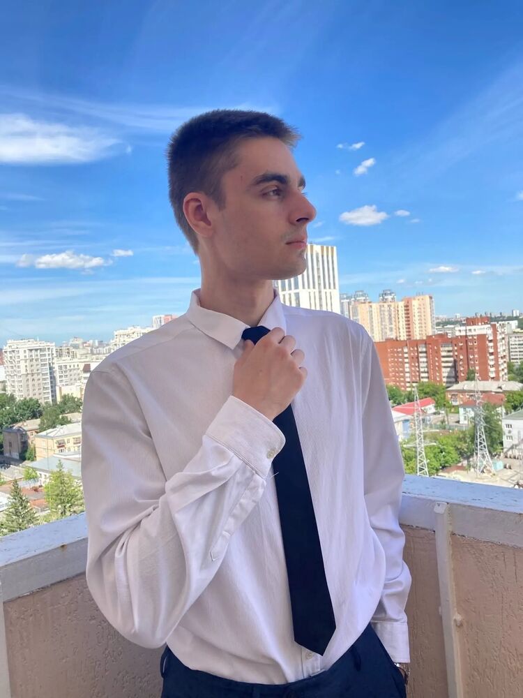  31409096  Rodion, 22 ,    