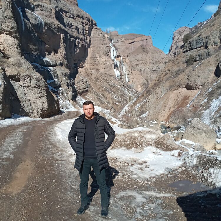  46975756  Yunus, 31 ,    -